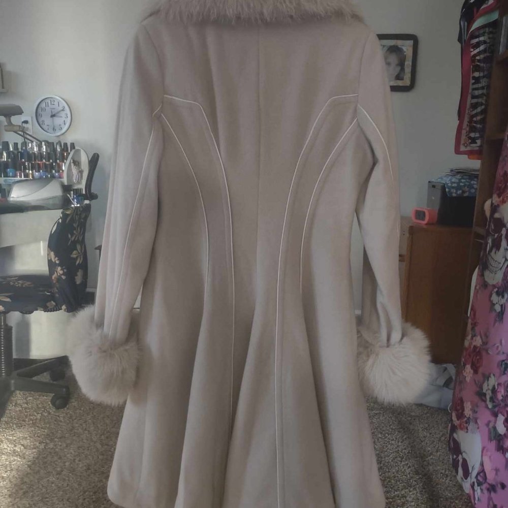 Antonio Melani FurCoat New with tags - Picture 6 of 6